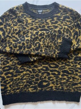 Straight To Hell Riley Fuzzy Leopard Print Knit Sweater Women’s/Unisex XL